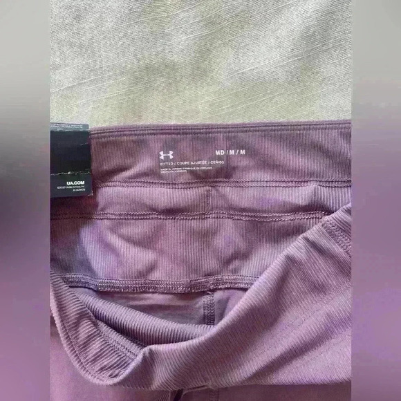 Under Armour Fitted High Rise Ankle Legging Purple NWT - Picture 6 of 11